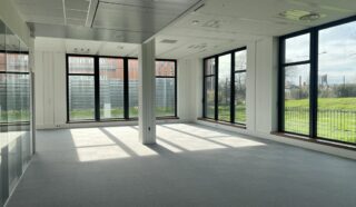  BUREAUX RENNES EST 608 m²