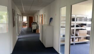  BUREAUX 200 m² BRUZ