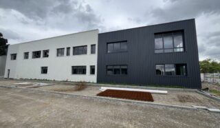  LOCAUX D'ACTIVITÉS 832 m² SAINT-HERBLAIN