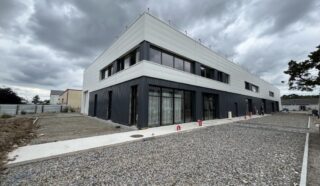  LOCAUX D'ACTIVITÉS 832 m² SAINT-HERBLAIN