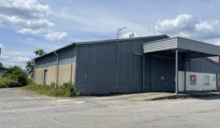  Cellule de stockage  860 m² secteur Lorient