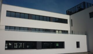  BUREAUX 250 m² ST GREGOIRE