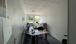  BUREAUX 300 m² RENNES FREVILLE