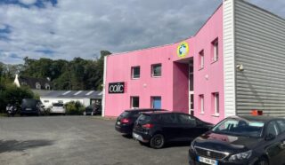  LOCAUX D'ACTIVITES 1 211 m² PLOMELIN