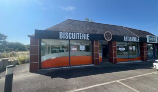  LOCAL COMMERCIAL  120 m² CLOHARS-FOUESNANT