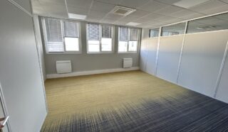  BUREAUX 321 m² BREST