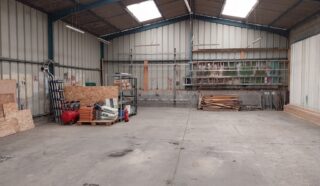  LOCAL D'ACTIVITES 180 M² LAMBALLE