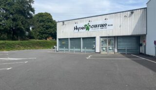  LOCAL COMMERCIAL 540 m² QUIMPER