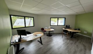  BUREAUX 130 m² GUIPAVAS