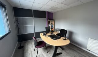  BUREAUX 130 m² GUIPAVAS