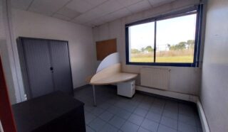  BATIMENT D'ACTIVITES PONTIVY 450 m²