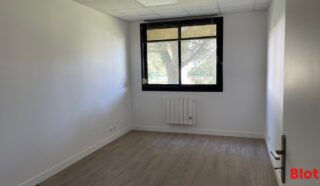  BUREAUX ST NAZAIRE 50 m²