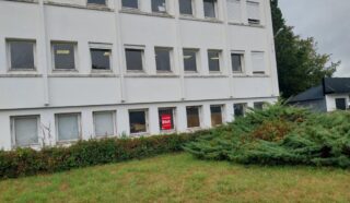  LOCAUX D'ACTIVITÉS 160 m² QUIMPER