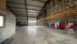  LOCAL ACTIVITES 500 m² BREAL-SOUS-MONFORT