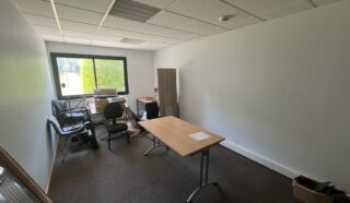  BUREAUX 250 m² SAINT-SEBASTIEN-SUR-LOIRE