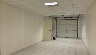  LOCAUX D'ACTIVITÉS 171 M² LES SORINIERES