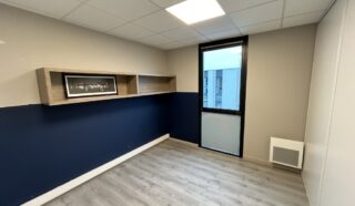  BUREAUX 19 m² GUIPAVAS