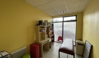  BUREAUX 98 m² LANDERNEAU