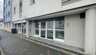  LOCAL COMMERCIAL 123 m² NANTES