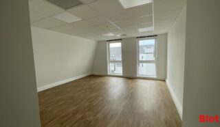  BUREAUX 88 m² SAINT NAZAIRE