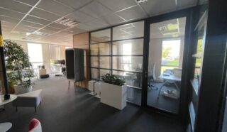  BUREAUX 350 M² CHARTRES-DE-BRETAGNE