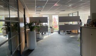  BUREAUX 350 M² CHARTRES-DE-BRETAGNE