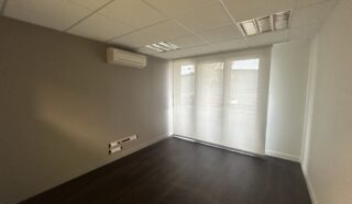  LOCAL COMMERCIAL 213 m² NANTES LA BEAUJOIRE