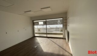  BUREAUX LOCAUX COMMERCIAUX 120 M² LA BAULE