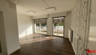  BUREAUX LOCAUX COMMERCIAUX 120 M² LA BAULE