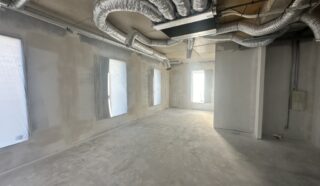  BUREAUX 95 m²