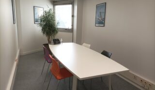  BUREAUX 104 M² NANTES