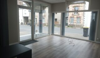  LOCAL COMMERCIAL 100 M² NORT SUR ERDRE