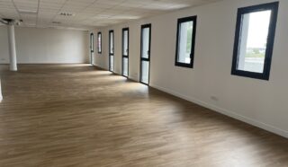  BUREAUX 305 m² HAUTE GOULAINE