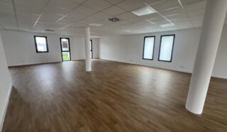  BUREAUX 305 m² HAUTE GOULAINE