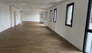  BUREAUX 305 m² HAUTE GOULAINE