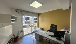  Local Commercial 94 m² env SUCE SUR ERDRE