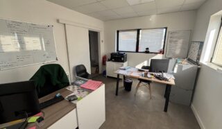  LOCAL ACTIVITÉ 250 m² LORIENT