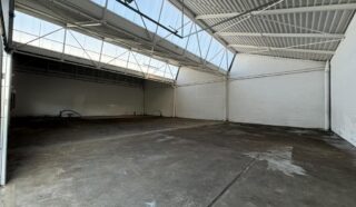  LOCAL DE STOCKAGE 220 m² CARQUEFOU