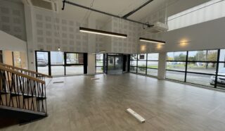  LOCAL COMMERCIAL / BUREAUX 400 m² LORIENT