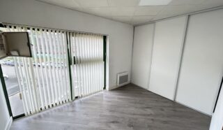  BUREAUX 70 m² BREST