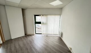  BUREAUX 70 m² BREST