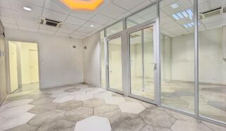  BUREAUX 72 M² LAMBALLE