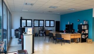  LOCAL COMMERCIAL 145 m² CROZON