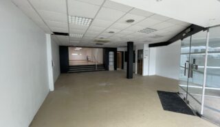  LOCAL COMMERCIAL 120 m² HENNEBONT