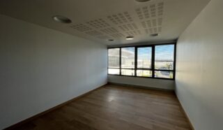  BUREAUX 455 m² ST GREGOIRE