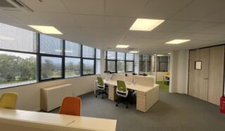  BUREAUX ÉQUIPÉS MUTUALISÉS 780 m² ST GERAND