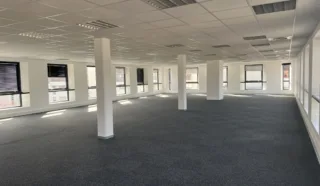  BUREAUX RENNES TRI-EXCLUSIVITE 330 m²