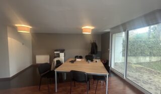  LOCAUX COMMERCIAUX 57 M² SAINT SEBASTIEN SUR LOIRE