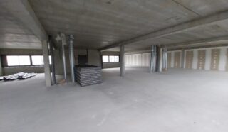  BUREAUX 325 M² GUERANDE