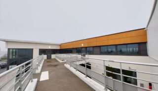  BUREAUX 325 M² GUERANDE